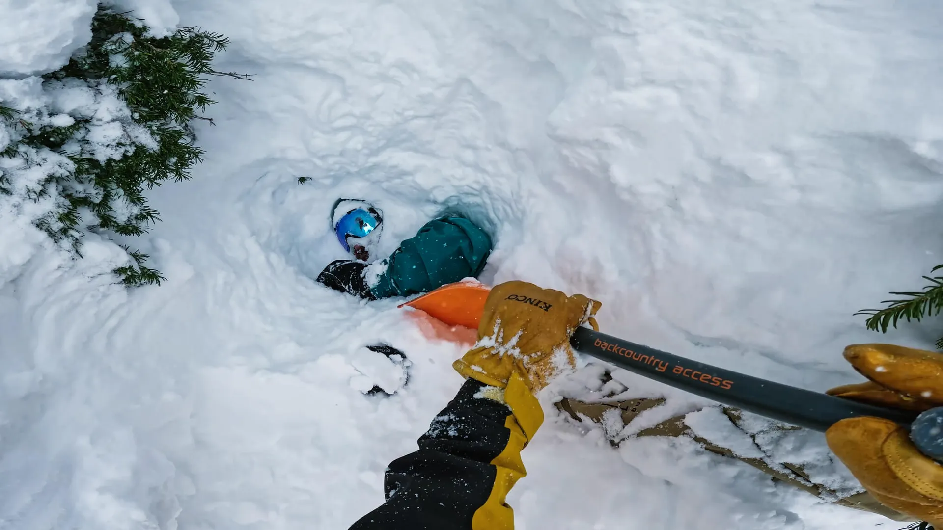 GoPro_News_Mt-Baker-Tree-Well_Rescue